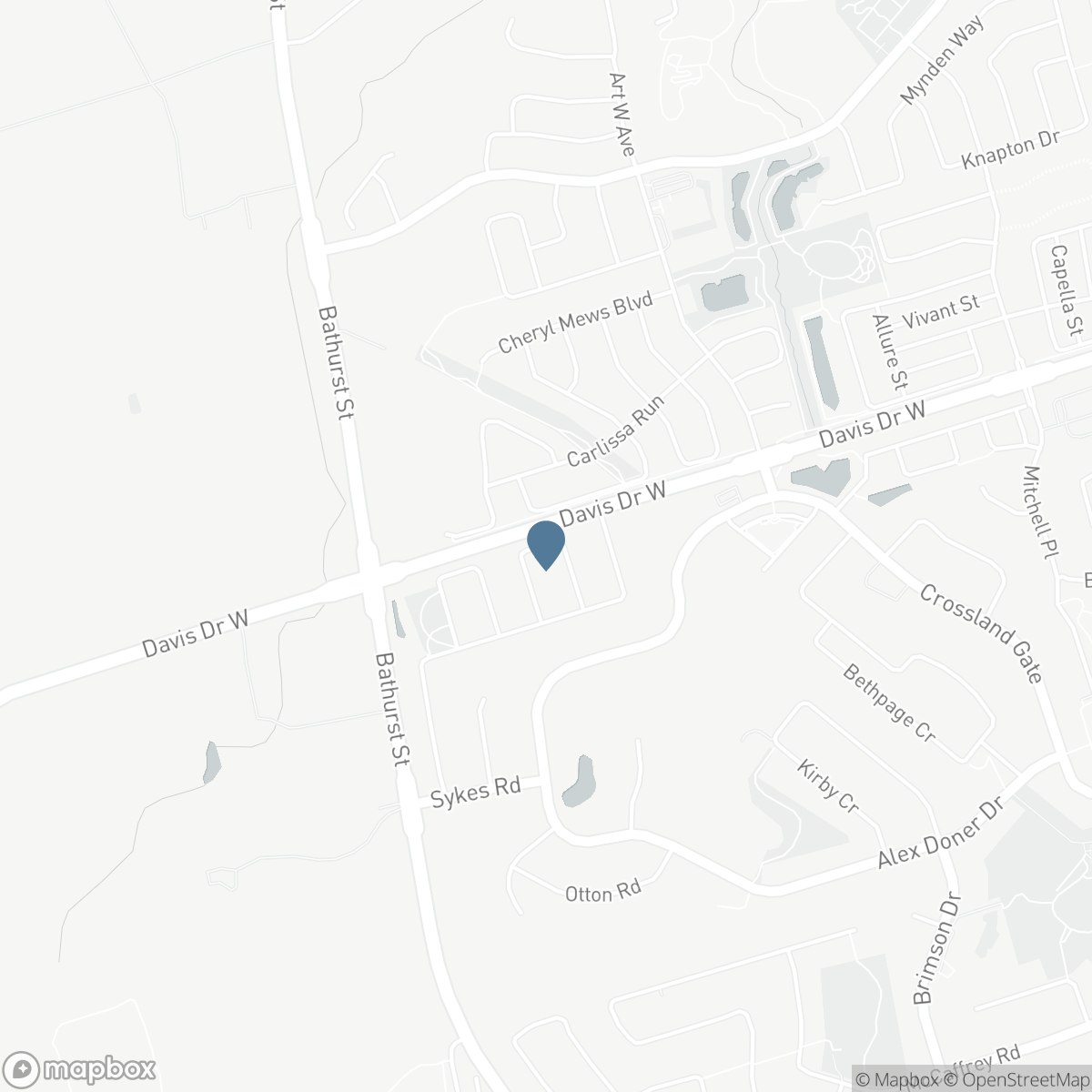 610 SWEETWATER Crescent, Newmarket, Ontario L3X 0H5